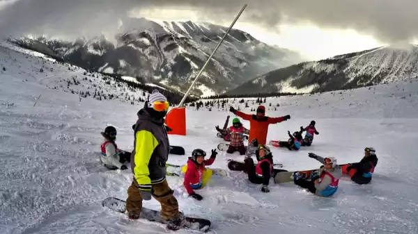 Chopok Młodzieżowy obóz narciarski i snowboardowy
