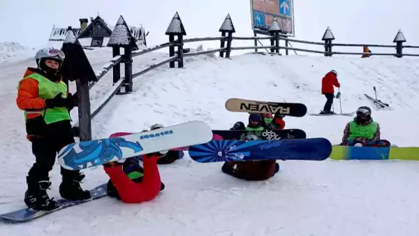 Zimowisko i obóz snowboardowy dla początkujących i zaawansowanych
