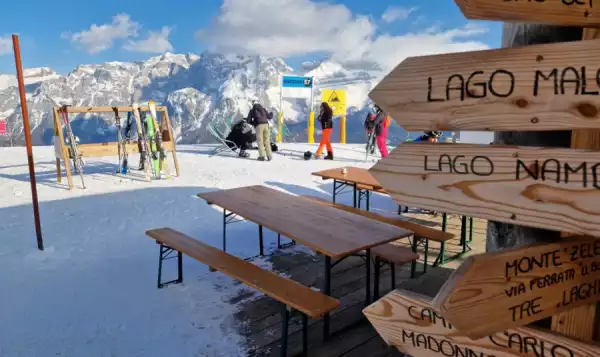 Madonna di Campiglio Młodzieżowy obóz narciarsko-snowboardowy
