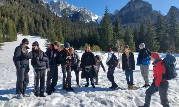 Zakopane Zimowy obóz młodzieżowy Full Time z wycieczką w góry i termami