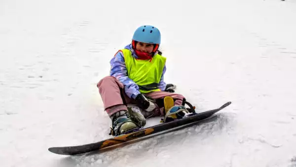 Zimowisko snowboardowe - Pierwsze kroki z snowboardem- Karnet w cenie!