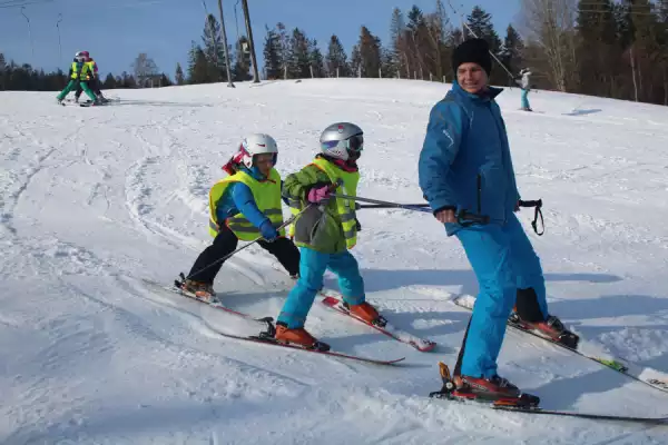 Wisła Zimowisko narciarskie - Pierwsze kroki z nartami - Karnet w cenie!