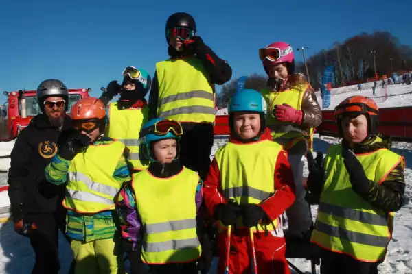 Wieżyca - Kolano Zimowisko narciarskie - Pierwsze kroki z nartami na Kaszubach