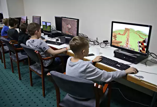Sierakowice wInterkamp Junior - Roboty&Gry&Minecraft