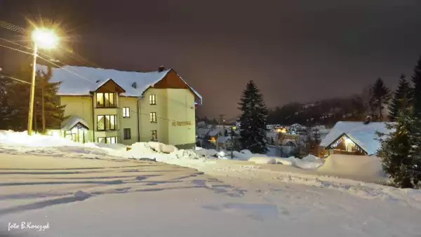 Zimowisko i Obóz - Szkółka narciarsko-snowboardowa - Karnety w cenie